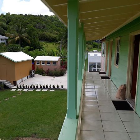 Apartment Unforgetable Gardens Falmouth Harbour Екстер'єр фото