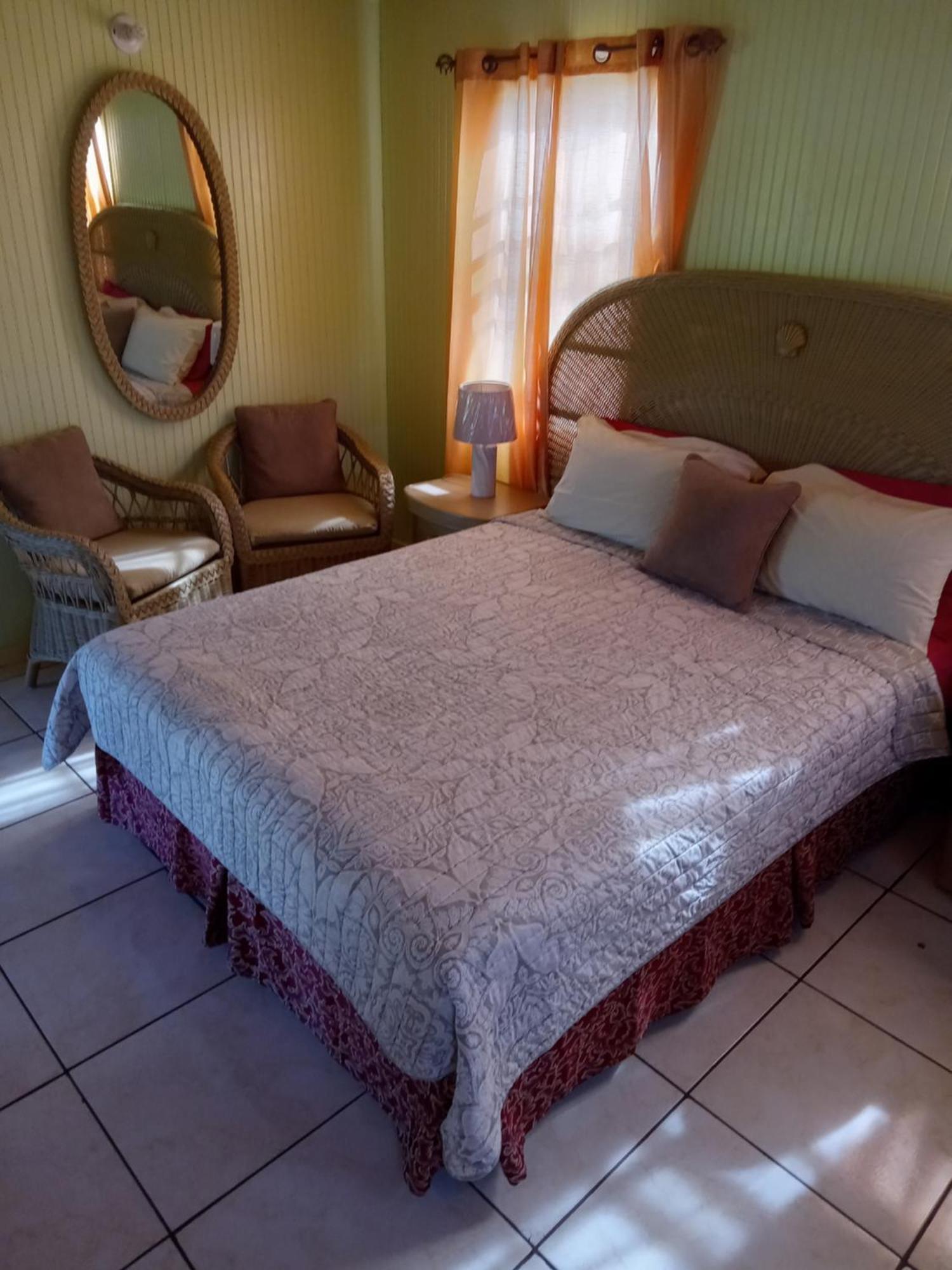 Apartment Unforgetable Gardens Falmouth Harbour Екстер'єр фото