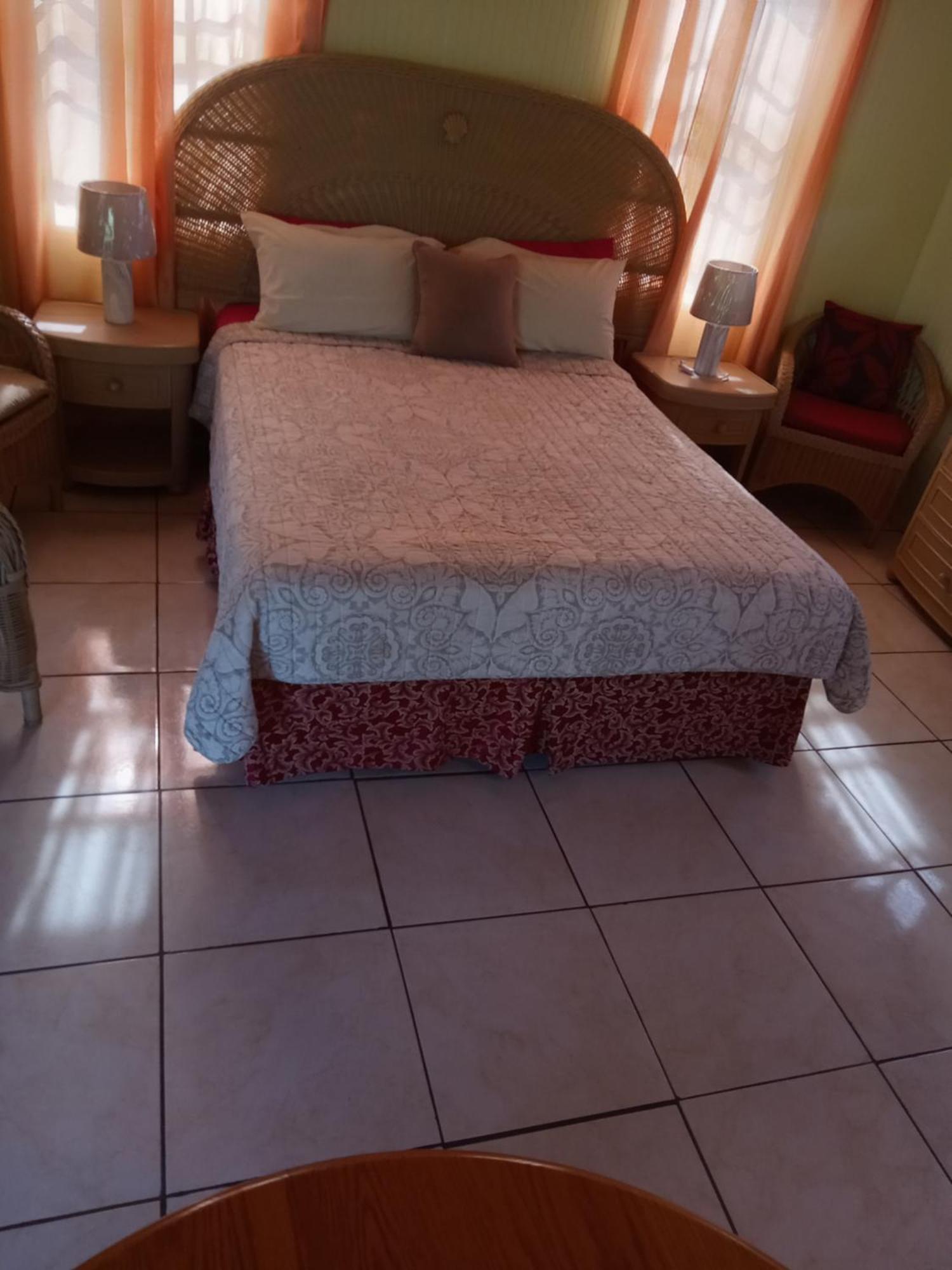 Apartment Unforgetable Gardens Falmouth Harbour Екстер'єр фото