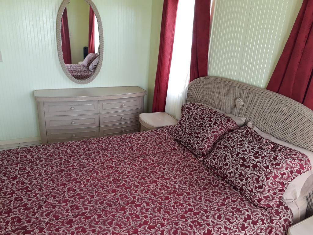 Apartment Unforgetable Gardens Falmouth Harbour Екстер'єр фото