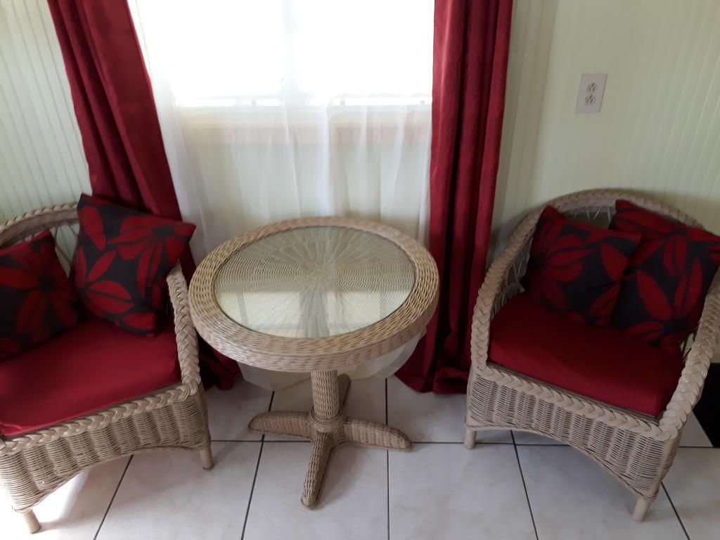 Apartment Unforgetable Gardens Falmouth Harbour Екстер'єр фото