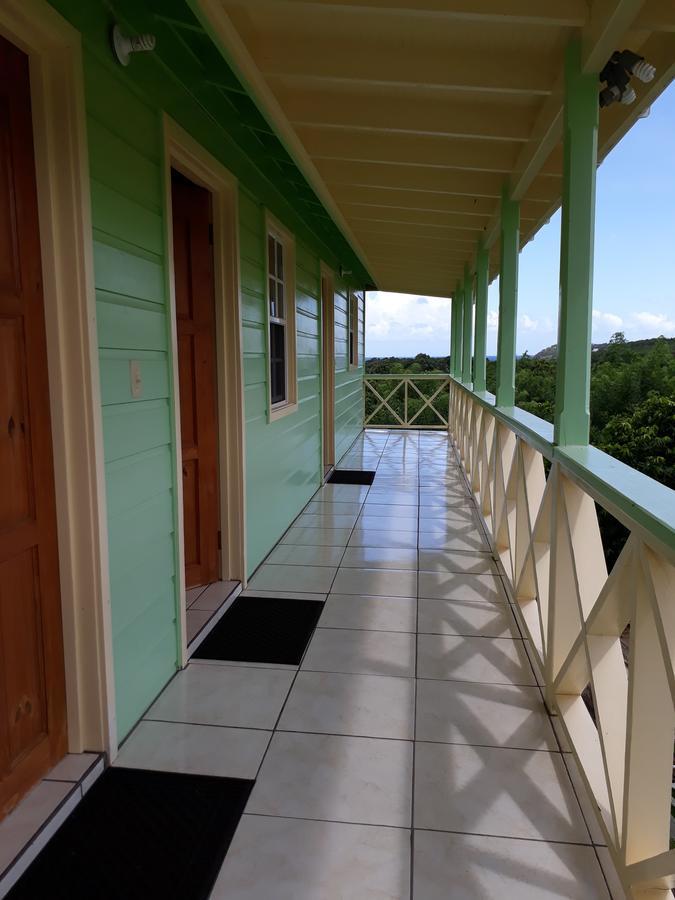 Apartment Unforgetable Gardens Falmouth Harbour Екстер'єр фото